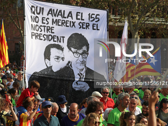 The National Day of Catalonia demonstration records the participation of 70,000 people, the lowest number since the beginning of the Catalan...