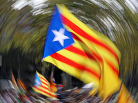 The National Day of Catalonia demonstration records the participation of 70,000 people, the lowest number since the beginning of the Catalan...