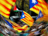 The National Day of Catalonia demonstration records the participation of 70,000 people, the lowest number since the beginning of the Catalan...