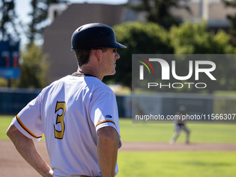 The Yolo High Wheelers (14) beat the Oakland Ballers (4) in game 1 (round 1) of the Pioneer Baseball League's playoffs in Davis, Calif., on...