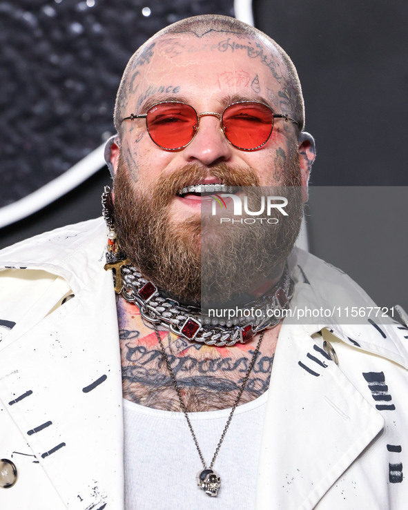 Teddy Swims arrives at the 2024 MTV Video Music Awards held at UBS Arena on September 11, 2024 in Elmont, New York, United States. 