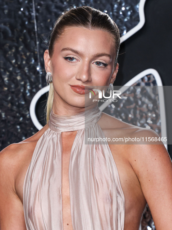 Anna Sitar arrives at the 2024 MTV Video Music Awards held at UBS Arena on September 11, 2024 in Elmont, New York, United States. 