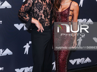 Benson Boone and Anitta pose in the press room at the 2024 MTV Video Music Awards held at UBS Arena on September 11, 2024 in Elmont, New Yor...