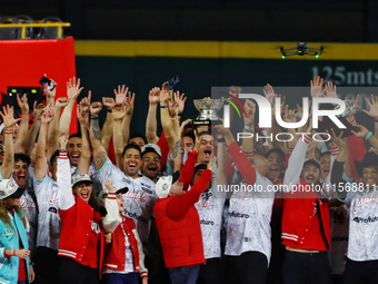 Team Diablos Rojos del Mexico celebrates the 17th championship of the Mexican Baseball League (LMB) during the victory parade at the Alfredo...