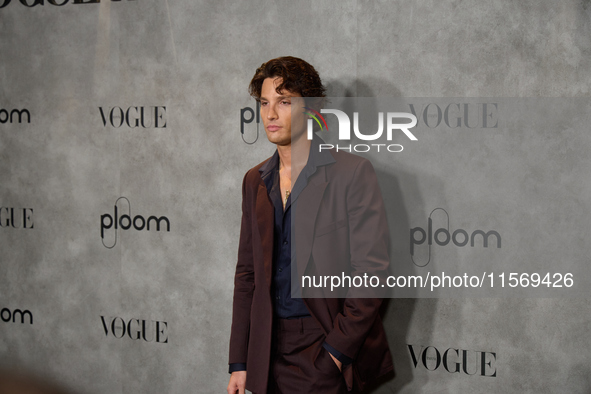 Alex Sanchez de Mora attends a photocall for Vogue Fashion's Night Out 2024 in Madrid, Spain, on September 13, 2024. 