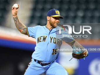 New York's Finest pitcher John Pignatelli #16 throws during the baseball game against the FDNY baseball team in the 'Battle of Badges' at Ci...