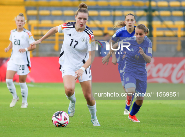 Alara Sehitler of Germany and Juana Cangaro of Argentina fight for the ball during the FIFA U-20 Women's World Cup 2024 match between German...