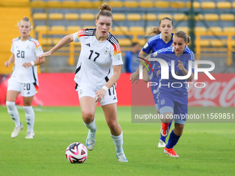 Alara Sehitler of Germany and Juana Cangaro of Argentina fight for the ball during the FIFA U-20 Women's World Cup 2024 match between German...