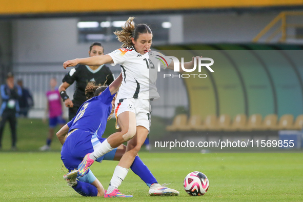 Loreen Bender of Germany and Serena Rodriguez of Argentina fight for the ball during the FIFA U-20 Women's World Cup 2024 match between Germ...