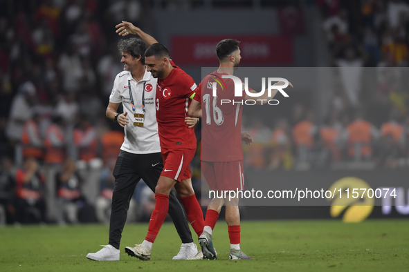 Merih Demiral and Ismail Yuksek of Turkey  during the UEFA Nations League 2024/25 League B Group B4 match between Turkiye and Iceland at Gür...