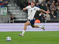 Liam Delap (9 England) goes forward during the International Friendly match between England Under 21s and Austria Under 21s at Kenilworth Ro...