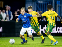 FC Den Bosch player Rik Mulders and ADO Den Haag player Joel Ideho during the match between Den Bosch and ADO at De Vliert for the Keuken Ka...