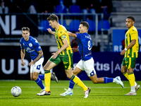 ADO Den Haag player Jari Vlak and FC Den Bosch player Torles Knoll during the match between Den Bosch and ADO at De Vliert for the Keuken Ka...