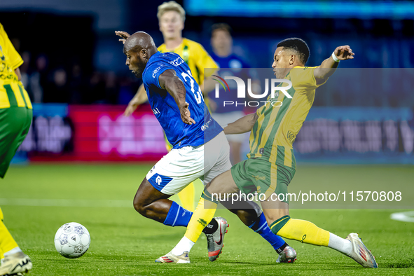 FC Den Bosch player Danzell Gravenberch and ADO Den Haag player Steven van der Sloot during the match between Den Bosch and ADO at De Vliert...