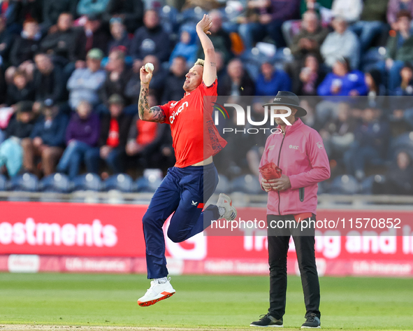 #92, Brydon Carse of England bowls during the Second Vitality T20 International match between England and Australia at Sofia Gardens in Card...