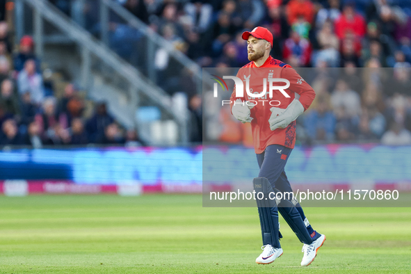 Phil Salt of England changes ends during the Second Vitality T20 International match between England and Australia at Sofia Gardens in Cardi...