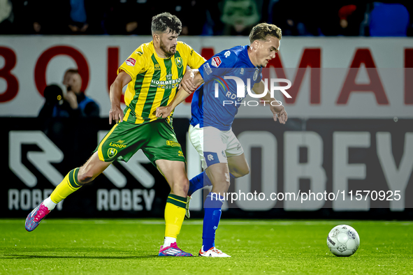 ADO Den Haag player Jordan Lee Bonis and FC Den Bosch player Stan Henderikx during the match between Den Bosch and ADO at De Vliert for the...