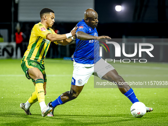 ADO Den Haag player Steven van der Sloot and FC Den Bosch player Danzell Gravenberch during the match Den Bosch vs. ADO at De Vliert for the...