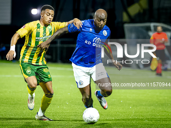 ADO Den Haag player Steven van der Sloot and FC Den Bosch player Danzell Gravenberch during the match Den Bosch vs. ADO at De Vliert for the...