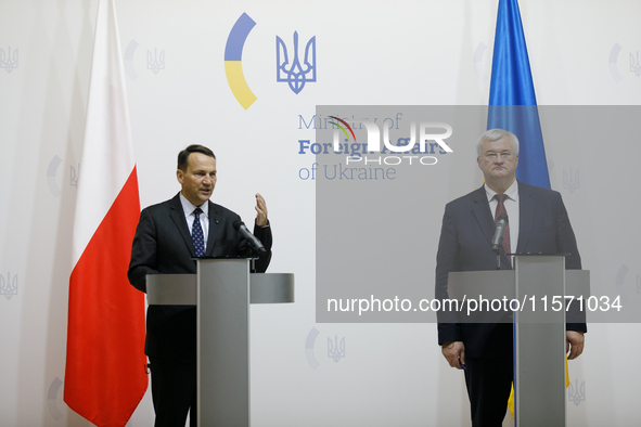 Minister of Foreign Affairs of the Republic of Poland Radoslaw Sikorski and Minister of Foreign Affairs of Ukraine Andrii Sybiha hold a join...