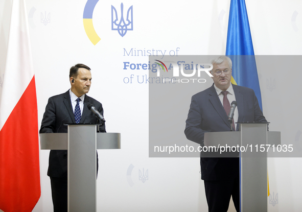 Minister of Foreign Affairs of the Republic of Poland Radoslaw Sikorski and Minister of Foreign Affairs of Ukraine Andrii Sybiha hold a join...