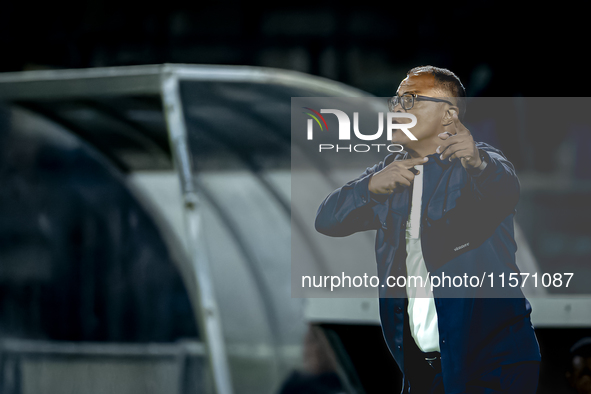 FC Den Bosch trainer David Nascimento is present during the match between Den Bosch and ADO at De Vliert for the Keuken Kampioen Divisie sea...