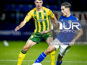 ADO Den Haag player Jari Vlak and FC Den Bosch player Thijs van Leeuwen during the match between Den Bosch and ADO at De Vliert for the Keuk...