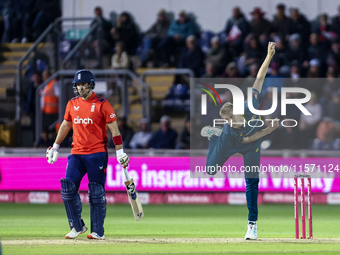 Cameron Green of Australia bowls during the Second Vitality T20 International match between England and Australia at Sofia Gardens in Cardif...