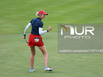 GAINESVILLE, VIRGINIA - SEPTEMBER 13: Nelly Korda of the United States reacts to her putt on the 14th green during Fourball Matches on Day O...