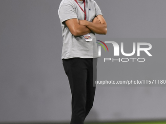 Al Rayyan SC head coach Poya Asbaghi reacts during the Ooredoo Qatar Stars League 24/25 match between Al Rayyan SC and Al Shahania SC at Ahm...