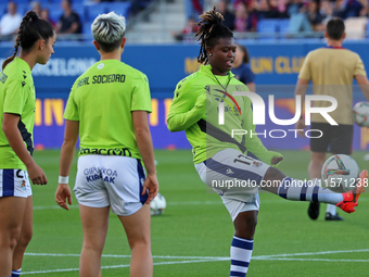 Jacqueline Owusu plays during the match between FC Barcelona Women and Real Sociedad Women, corresponding to week 2 of the Liga F, at the Jo...