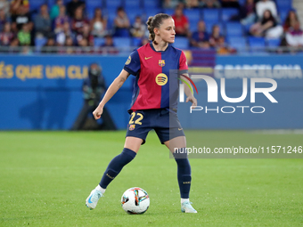 Ona Batlle plays during the match between FC Barcelona Women and Real Sociedad Women, corresponding to week 2 of the Liga F, at the Johan Cr...