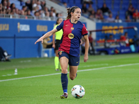 Aitana Bonmati plays during the match between FC Barcelona Women and Real Sociedad Women, corresponding to week 2 of the Liga F, at the Joha...