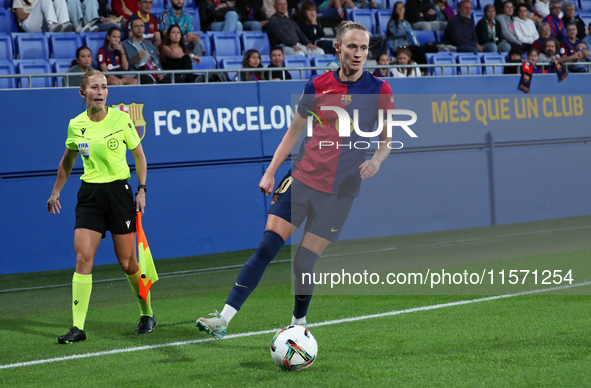 Caroline Graham Hansen plays during the match between FC Barcelona Women and Real Sociedad Women, corresponding to week 2 of the Liga F, at...