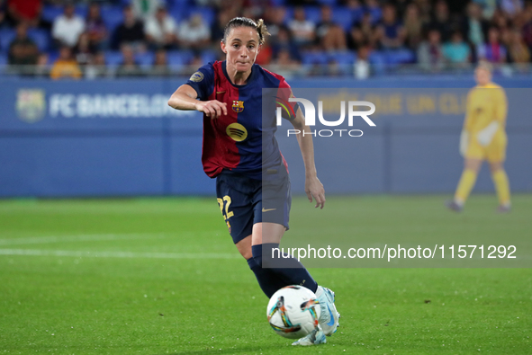 Ona Batlle plays during the match between FC Barcelona Women and Real Sociedad Women, corresponding to week 2 of the Liga F, at the Johan Cr...