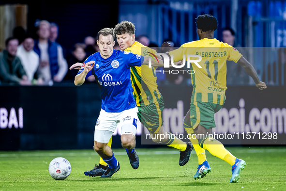 FC Den Bosch player Rik Mulders and ADO Den Haag player Joel Ideho during the match between Den Bosch and ADO at De Vliert for the Keuken Ka...