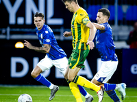 ADO Den Haag player Jari Vlak and FC Den Bosch player Torles Knoll during the match between Den Bosch and ADO at De Vliert for the Keuken Ka...