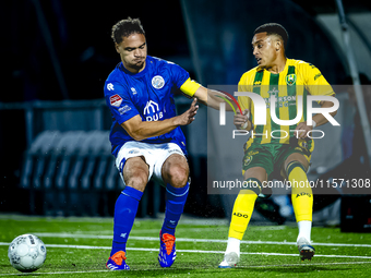 FC Den Bosch player Victor van den Bogaert and ADO Den Haag player Steven van der Sloot during the match between Den Bosch and ADO at De Vli...