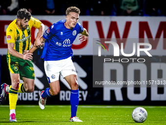 ADO Den Haag player Jordan Lee Bonis and FC Den Bosch player Stan Henderikx during the match between Den Bosch and ADO at De Vliert for the...