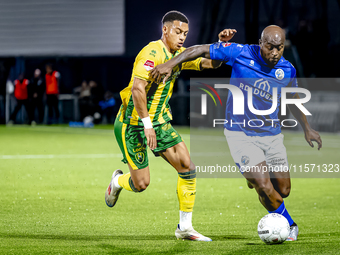 ADO Den Haag player Steven van der Sloot and FC Den Bosch player Danzell Gravenberch during the match Den Bosch vs. ADO at De Vliert for the...