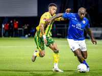 ADO Den Haag player Steven van der Sloot and FC Den Bosch player Danzell Gravenberch during the match Den Bosch vs. ADO at De Vliert for the...