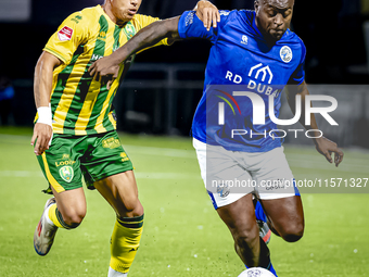 ADO Den Haag player Steven van der Sloot and FC Den Bosch player Danzell Gravenberch during the match Den Bosch vs. ADO at De Vliert for the...