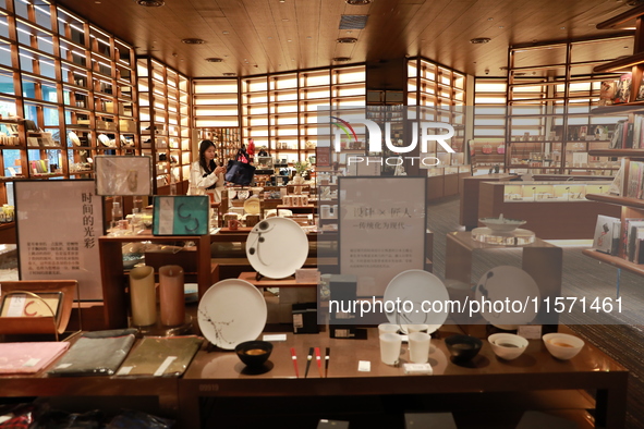 People visit TSUTAYA BOOKS in Xi'an, China, on September 13, 2024. On September 9, Xi'an TSUTAYA BOOKS issues a notice of closure and will c...