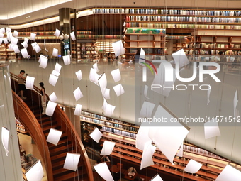 People visit TSUTAYA BOOKS in Xi'an, China, on September 13, 2024. On September 9, Xi'an TSUTAYA BOOKS issues a notice of closure and will c...