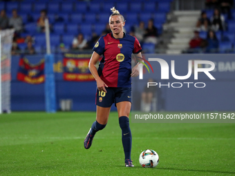 Fridolina Rolfo plays during the match between FC Barcelona Women and Real Sociedad Women, corresponding to week 2 of the Liga F, at the Joh...