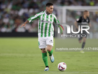 Chimy Avila of Real Betis runs with the ball during the La Liga EA Sports match between Real Betis and CD Leganes at Benito Villamarin in Se...