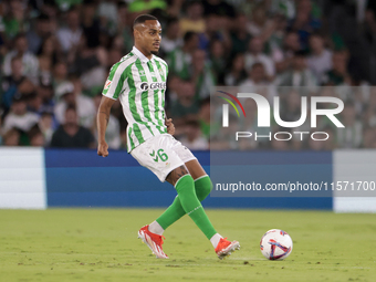 Natan Bernardo de Souza of Real Betis passes the ball during the La Liga EA Sports match between Real Betis and CD Leganes at Benito Villama...