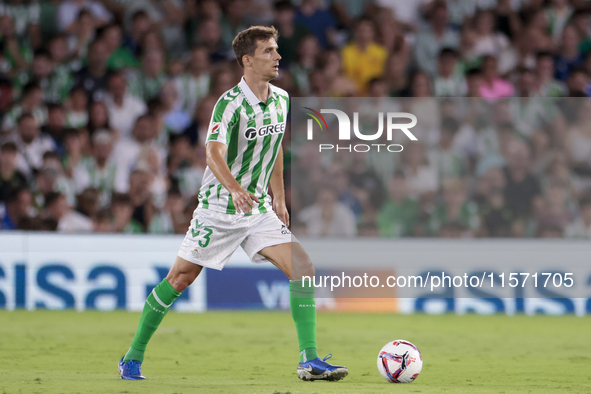 Diego Llorente of Real Betis passes the ball during the La Liga EA Sports match between Real Betis and CD Leganes at Benito Villamarin in Se...