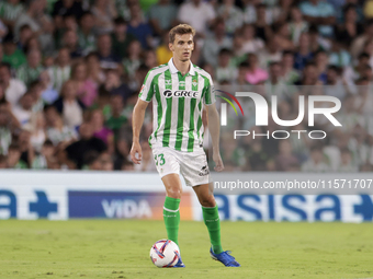 Diego Llorente of Real Betis controls the ball during the La Liga EA Sports match between Real Betis and CD Leganes at Benito Villamarin in...