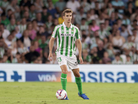 Diego Llorente of Real Betis controls the ball during the La Liga EA Sports match between Real Betis and CD Leganes at Benito Villamarin in...